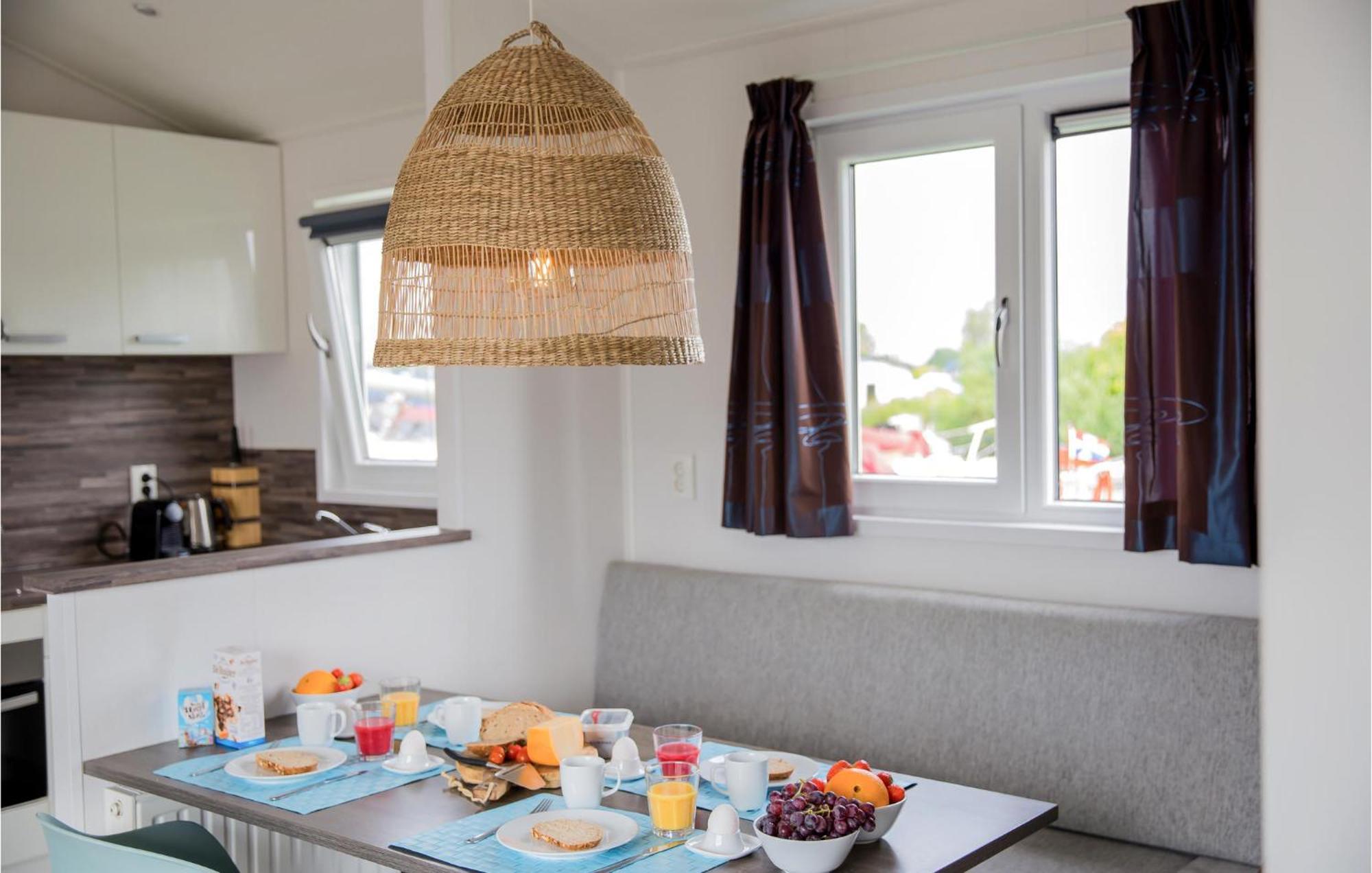 Cozy Home In Breukelen With Wifi Extérieur photo